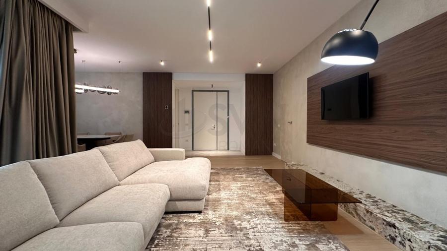 REA1029056 Apartament 4 camere Aviatorilor l Bloc Boutique