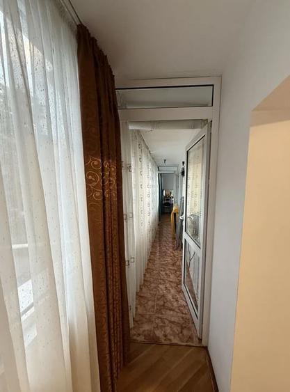 Apartament 3 Camere,Lacul Tei,bl.reabilitat,et.1/10,DECOMANDAT,Amenajat,centrala