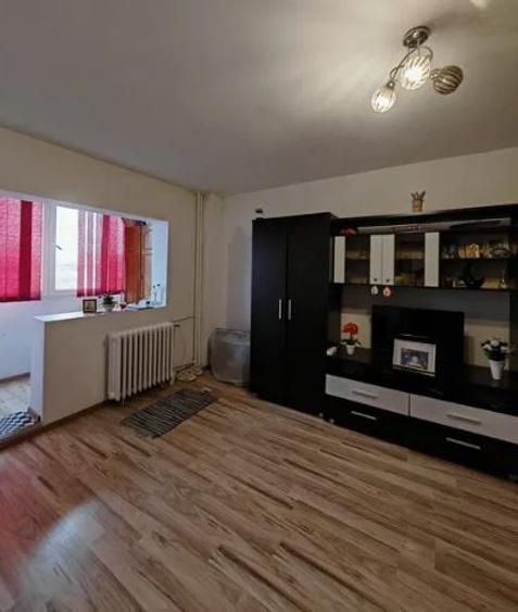 Apartament 2 Camere,Titan,Metrou,Parc IOR,bl.1981,reabilitat,et.4/10,DECOMANDAT