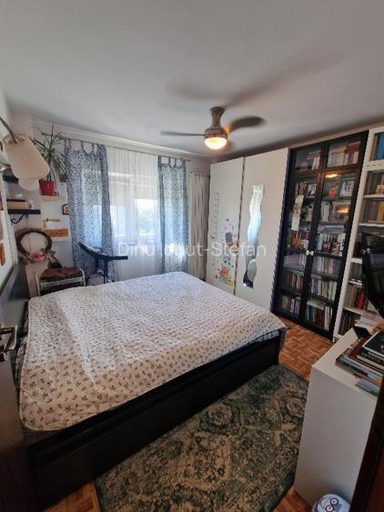Apartament 4 camere mobilat-utilat Berceni (Huedin) bloc reabilitat - 160000 € - 11