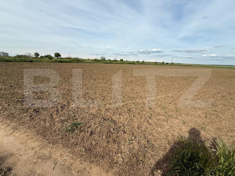Teren intravilan, 2850 mp, zona Malu Mare