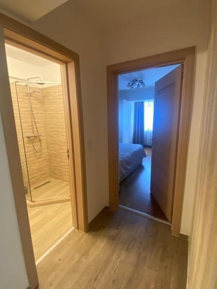 Vanzare apartament luminos, parcare inclusă, complex privat 2020