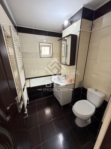 Apartament 3 camere - zona INDEPENDENȚEI - 11