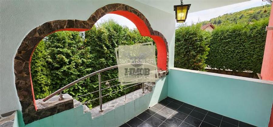 Casa individuala | 6 camere | Teren 935 mp | Garaj | Comision 0% | Saliste - 9