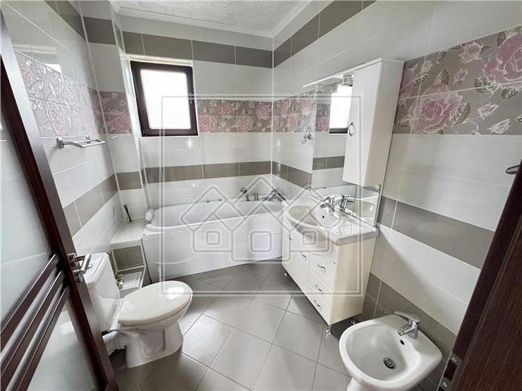 Casa de inchiriat in Sibiu -155 mp utili, finisata la cheie