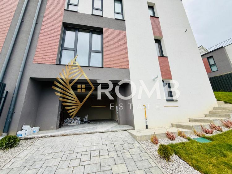 Duplex semifnisat, 202 mp utili, teren 261, panorama, zona strazii Teilor!