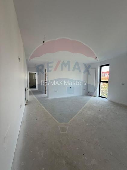 Clădire multifuncțională – 950 mp | P+3 | Lift | 26 locuri de parcare - 17