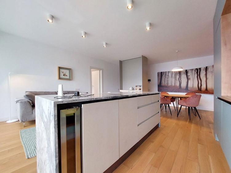 Apartament 2 Camere, cu Priveliste Deosebita
