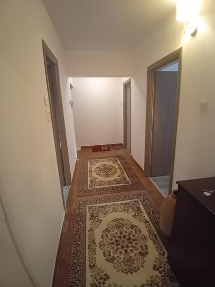 Ap 2 camere Margeanului etaj 2 / 8