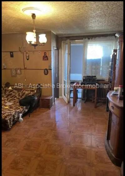 Dristor metrou,garsoniera cf1,etaj 6/9 67.500euro - 2