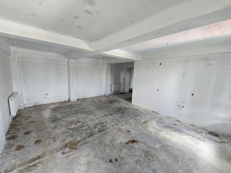 Inchiriere Spatiu birouri | 70mp | Lukoil (Socola) | Bularga |