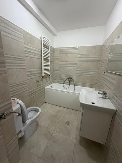 1 Decembrie metrou Str Marin Pazon