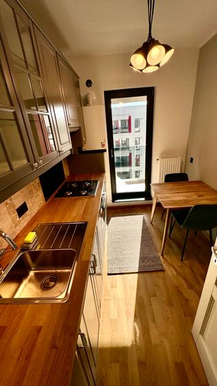Studio mobilat-utilat, impecabil