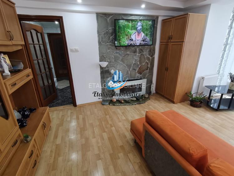 Apartament 2 camere, etaj 1, ultracentral, zona Muzeu Piatra Neamt - 3