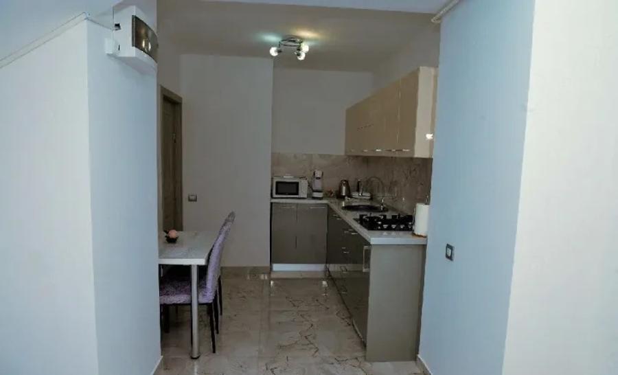 Garsoniera Banu Manta cu Centrala Proprie si Parcare