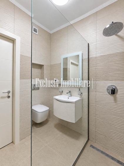 Vedere Frontala si Totala la Mare - Apartament Fix pe Malul Marii cu 2 Terase