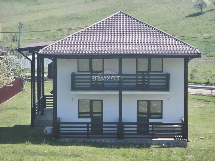Casa  si  teren zona Balaurul - 34