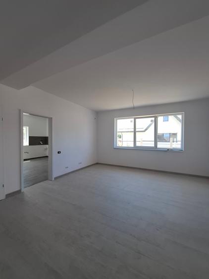 Casa 4 camere