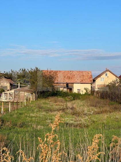 OFERTA - casa renovabila APAHIDA langa Primarie
