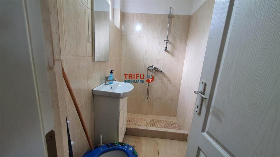 Apartament de vanzare cu 2 dormitoare decomandat