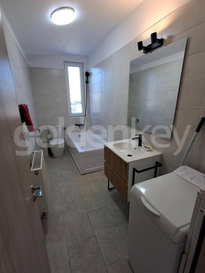Apartament cu 3 camere pretabil pentru birouri