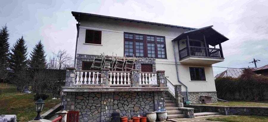 Super proprietate langa Breaza  cu teren  5000Mp , structura solida , cazemata - 2