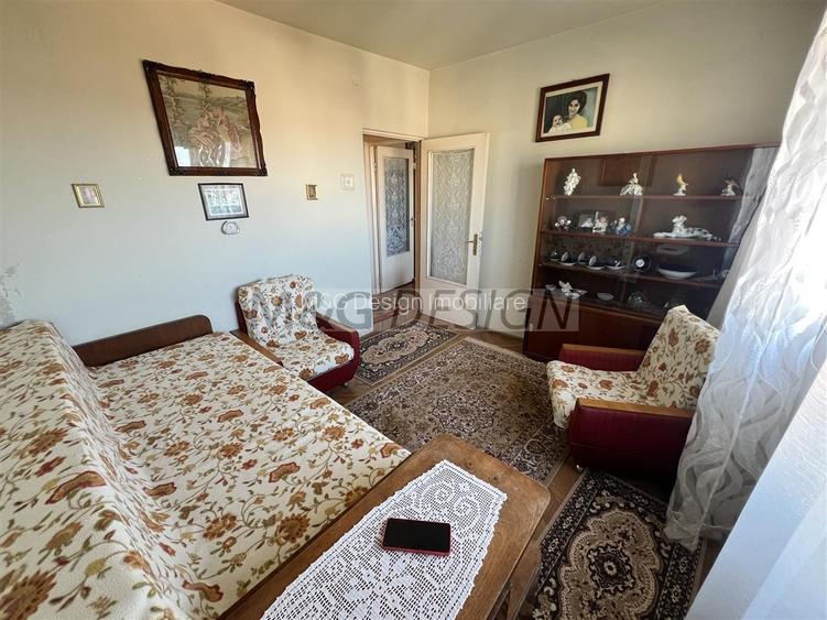 3 camere decomandat la pret de 2 zona Sagului etaj 6 - 6