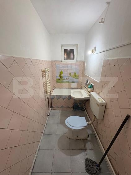Apartament 2 camere, 38 mp, zona Dâmbu