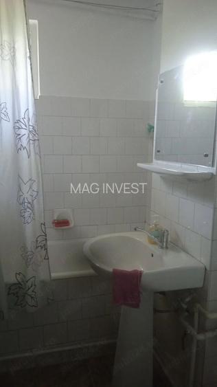 De inchiriat apartament cu 2 camere, Micro 20, 350 Euro - 3