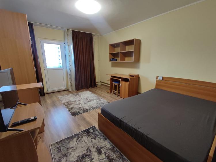 Apartament 2 camere, strada Bacinschi
