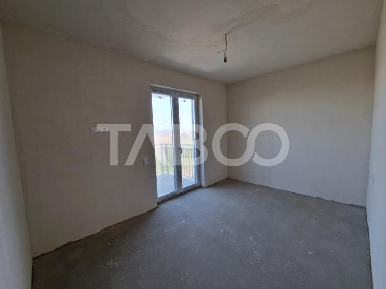 Apartament cu orientare SV 70 mpu 3 camere 2 bai bloc cu lift Turnisor