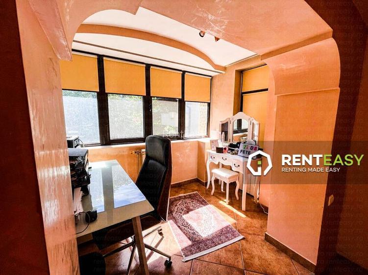 De vanzare! Apartament cu trei camere situat in Tg. Cucu - 3