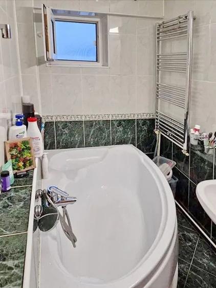 Vanzare Apartament 3 Camere Sitarului Astra