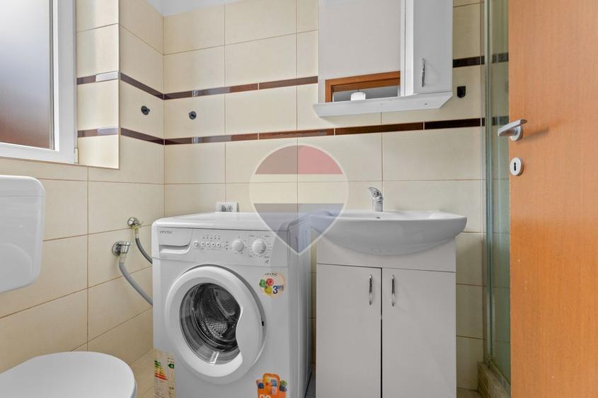 Apartament cu 2 camere de închiriat - zona Central