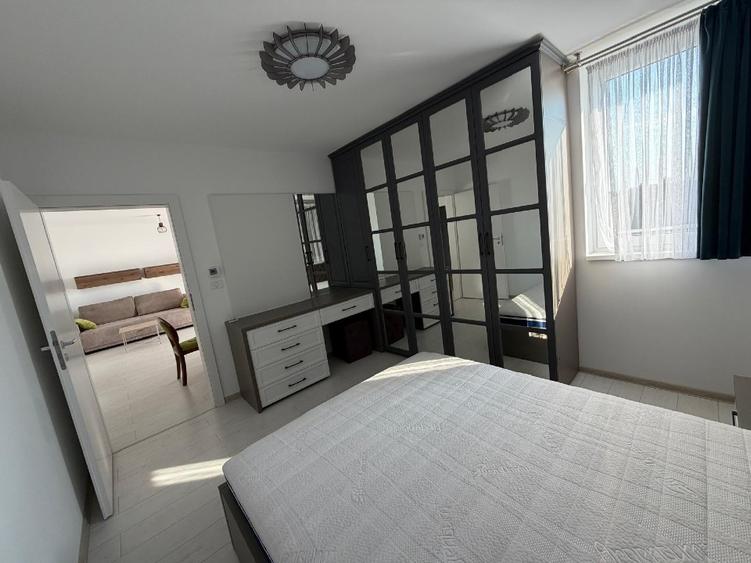 De inchiriat pe termen lung ap. 2 camere, mobilat si utilat, parcare subterana