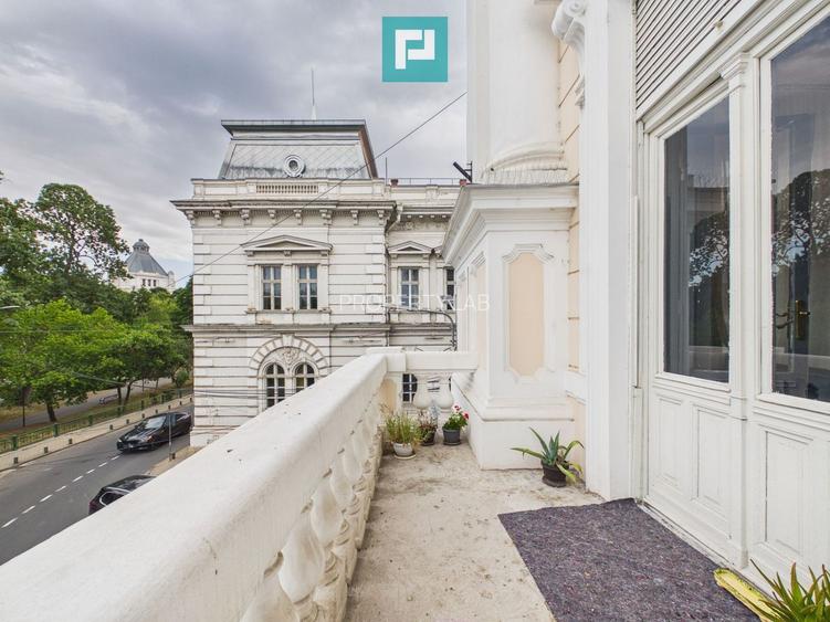 Apartament emblematic in Palatul Cenad, Arad - 2
