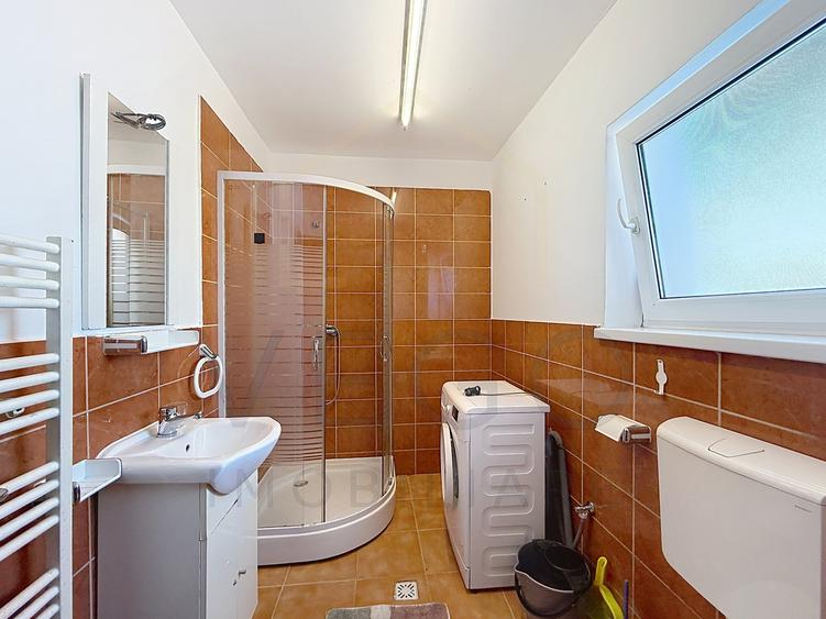 Apartament cu 2 camere decomandat, aproape de Iulius Mall și FSEGA