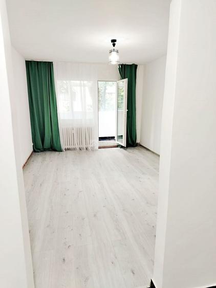 Tatarasi - Dispecer, 3 camere RENOVAT, gata de mutare, etaj 2