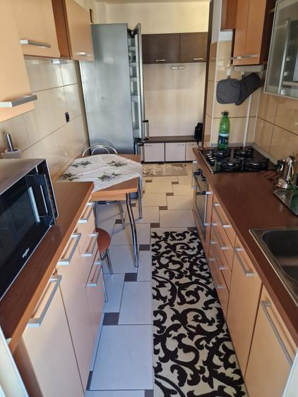 Apartament decomandat Astra