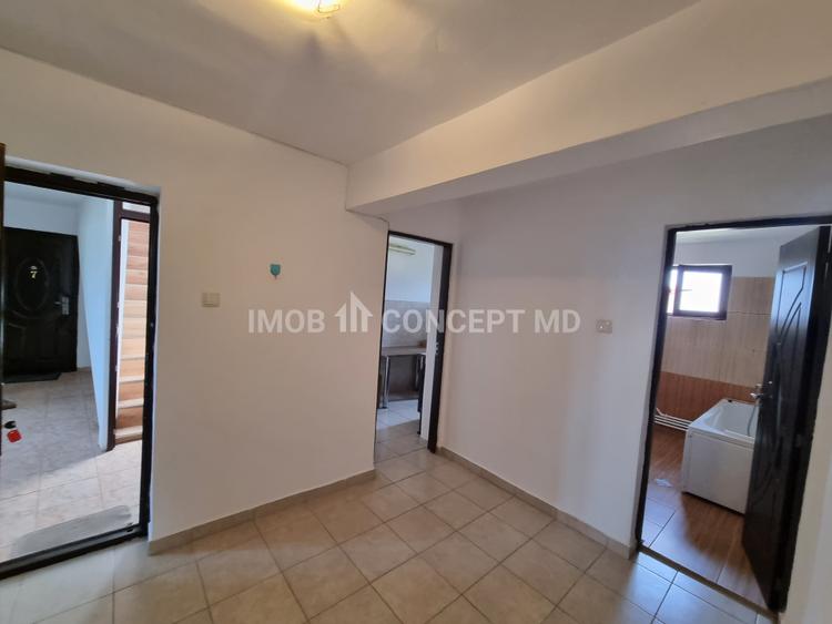 INCHIRIERE apartament 2 camere in bloc la curte zona M Bravu