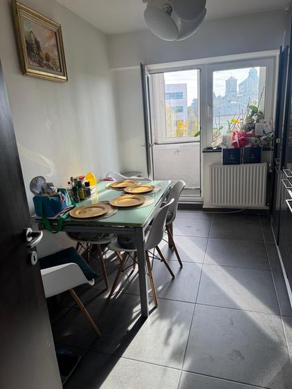 Apartament 4 camer | Bulevardul Unirii | 2 Parcari | 5 balcoane | Bucuresti