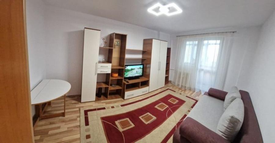 Apartament  de inchiriat 2 camere aproape de metrou  1 Decembrie