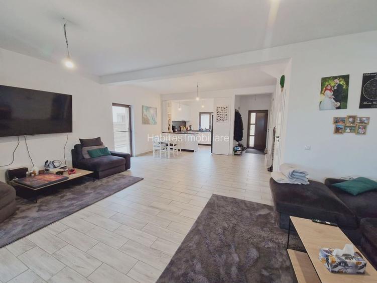 Casa tip duplex finisata, teren 380 mp, Dezmir zona str Criseni - 11