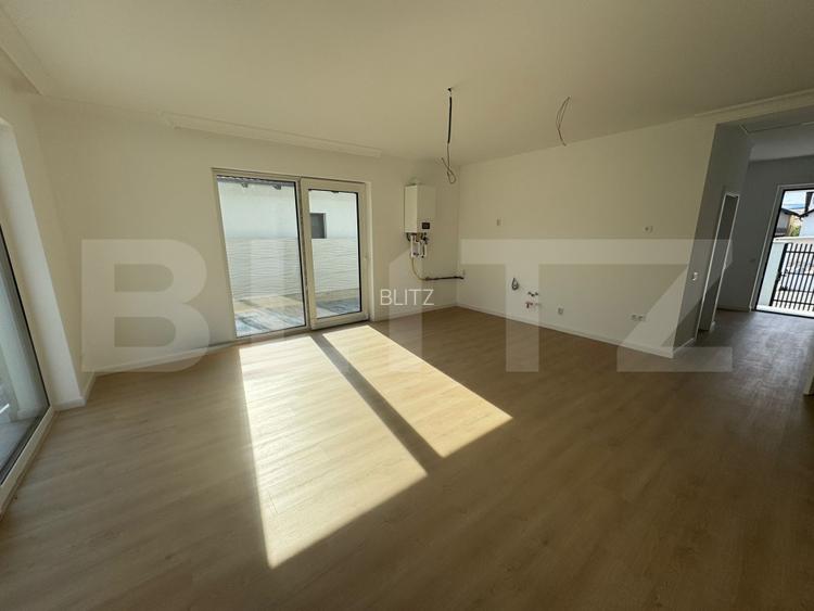 Casă individuală 90.30 mp, teren 387 mp, zona Orizont - 11