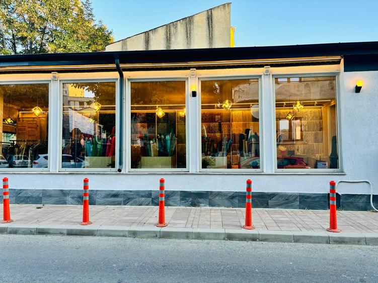 Spatiu comercial - Cafenea-bistro