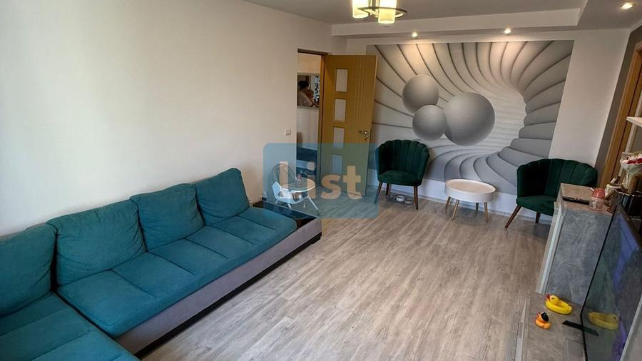 Apartament spațios cu 4 camere de vânzare în Micro 16 – Galați