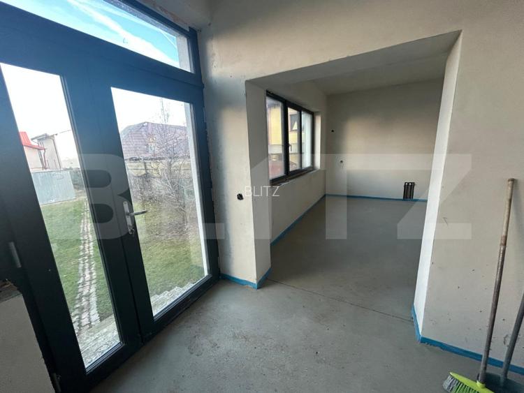 CLINICA MEDICALA DE INCHRIAT | 300 MP | MICRO 6 | TOATE UTILITATILE |