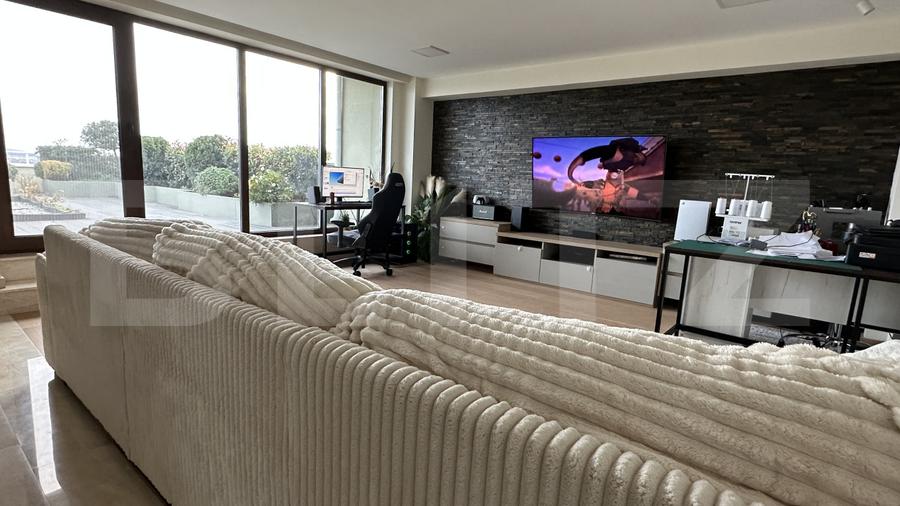 Penthouse superb de 129 mp, cu terasa de 140 mp, zona Nufarul
