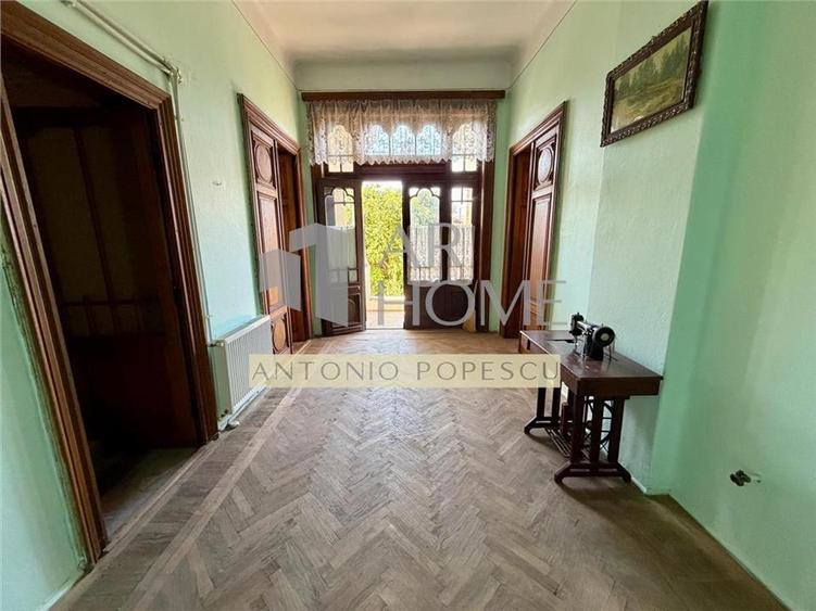 Casa 6 camere plus dependinte,in Ploiesti,zona Gh.Doja/Halele Centrale
