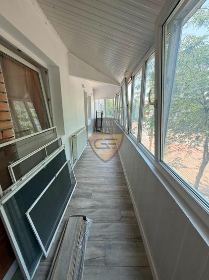 3 camere Tomis II Spitalul Judetean 73mp 2 bai 2 balcoane centrala gaz A/C lift